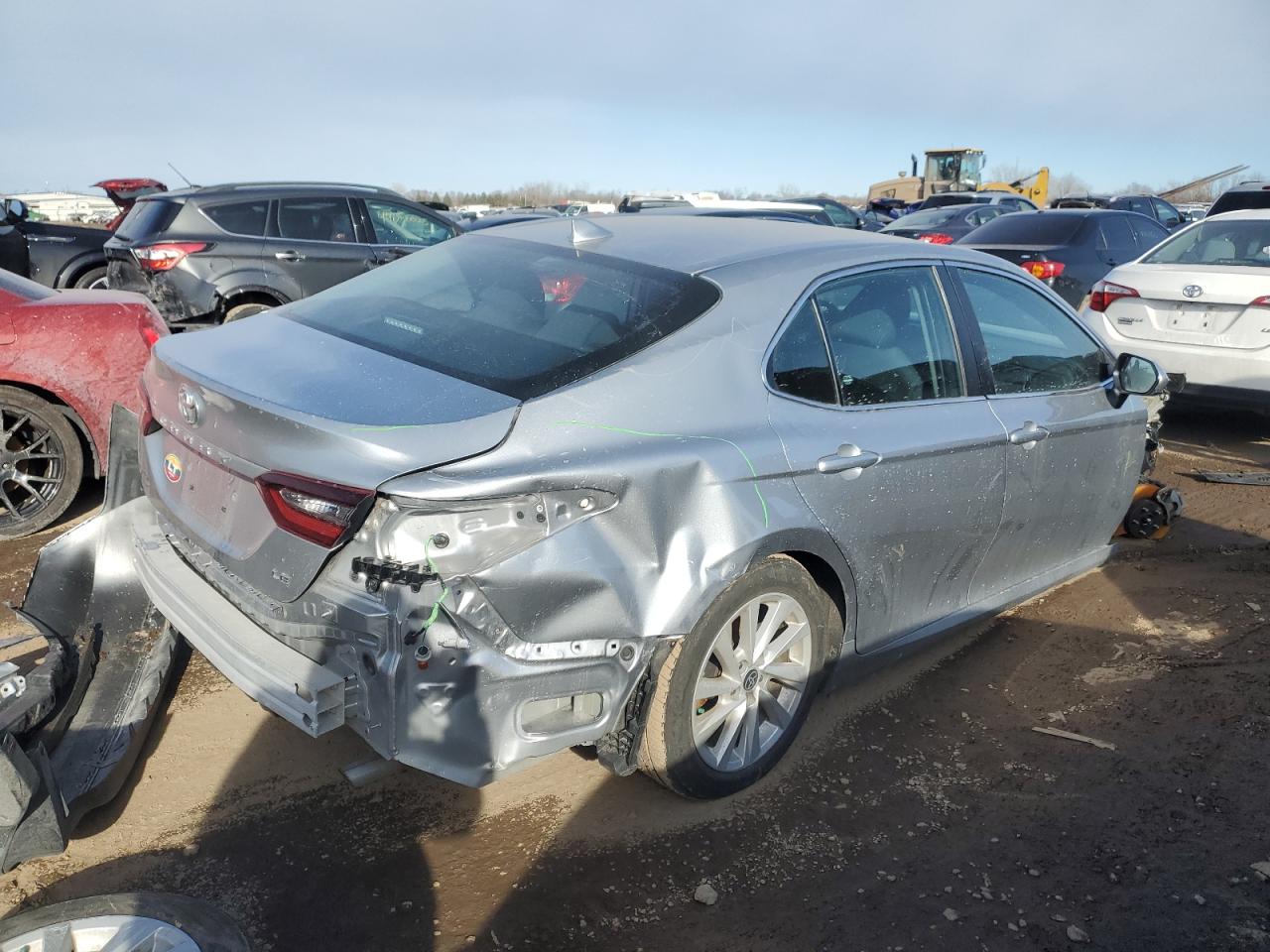 2022 Toyota Camry VIN 4T1C11AK3NU647973 Copart auction photo, side / rear end damage thumbnail 3