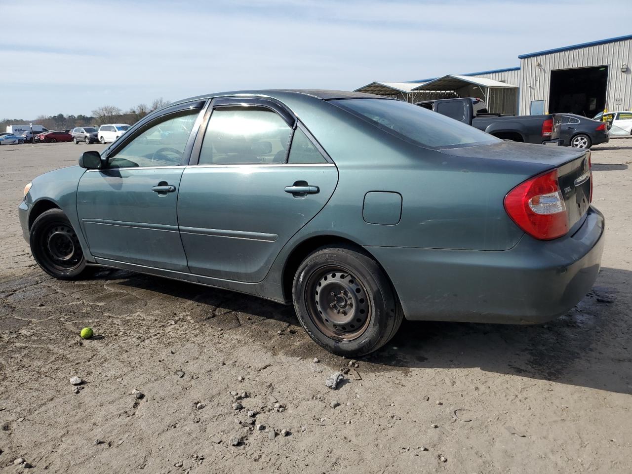 2004 Toyota Camry VIN 4T1BE32KX4U311780 Copart auction photo, front end / side damage thumbnail 2