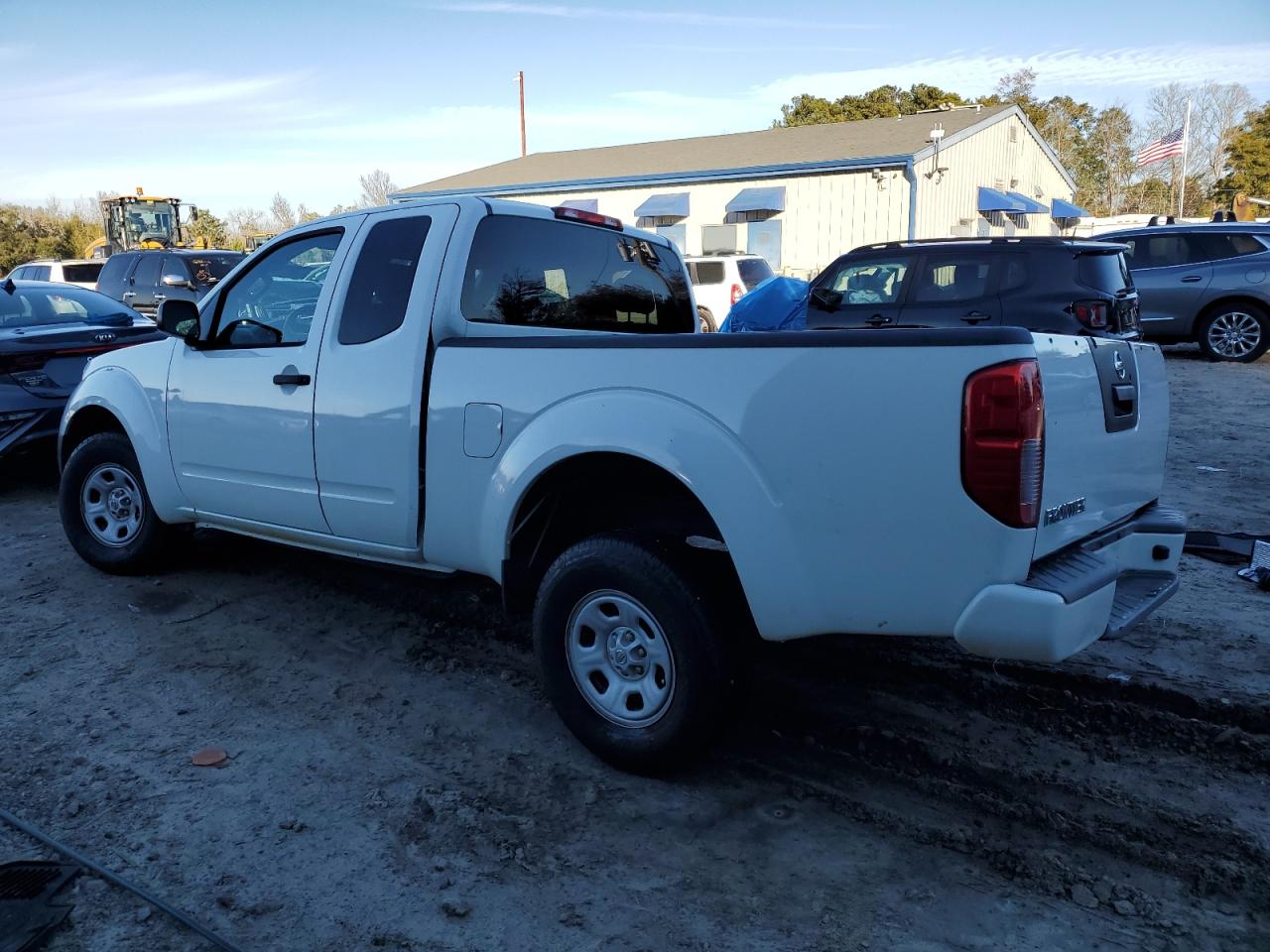 2017 Nissan Navara (Frontier) VIN 1N6BD0CT3HN700657 Copart auction photo, front end / undercarriage damage thumbnail 2
