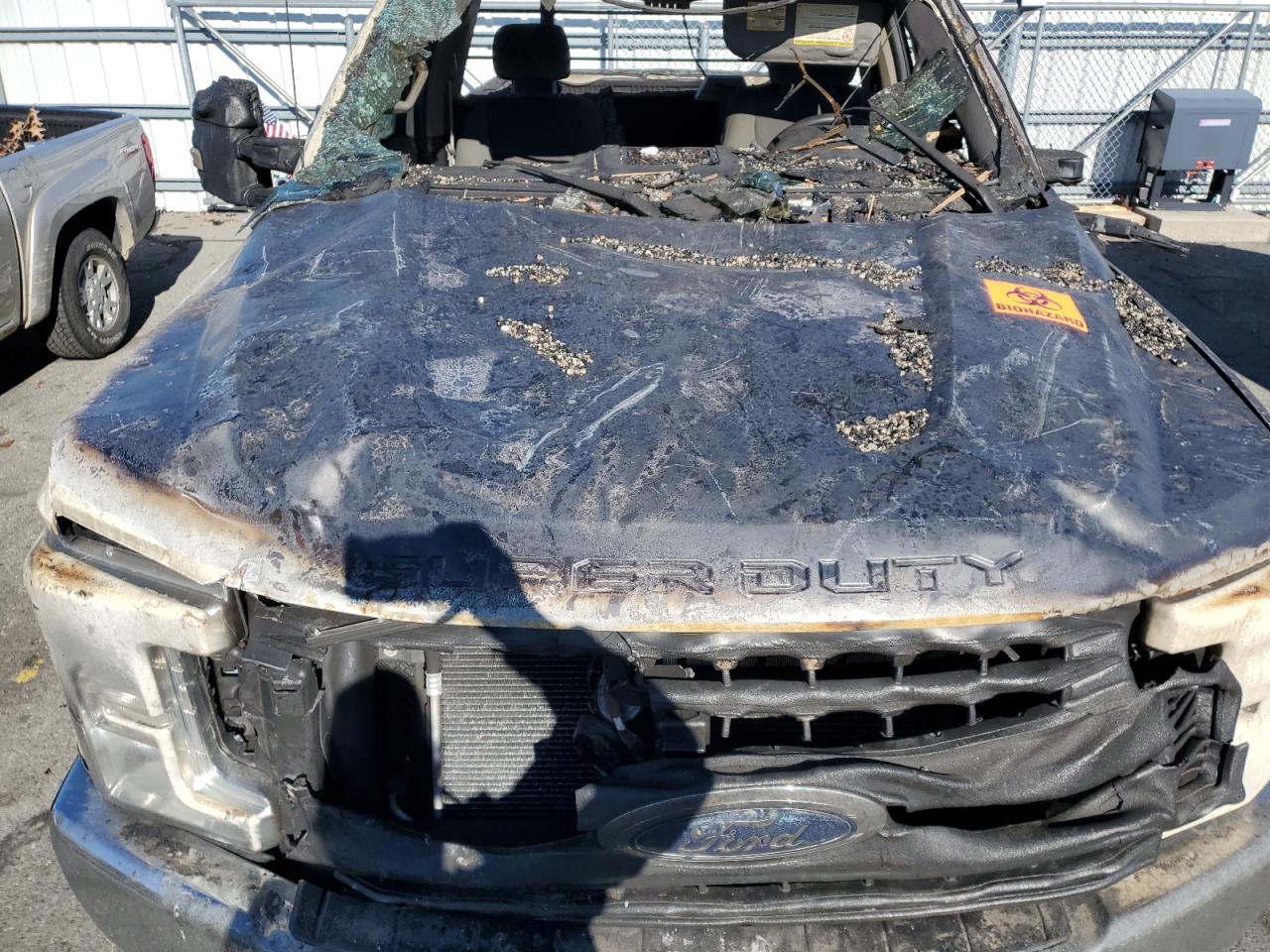 2017 Ford F250 VIN 1FTBF2B63HEB49084 Copart auction photo, burn damage thumbnail 11