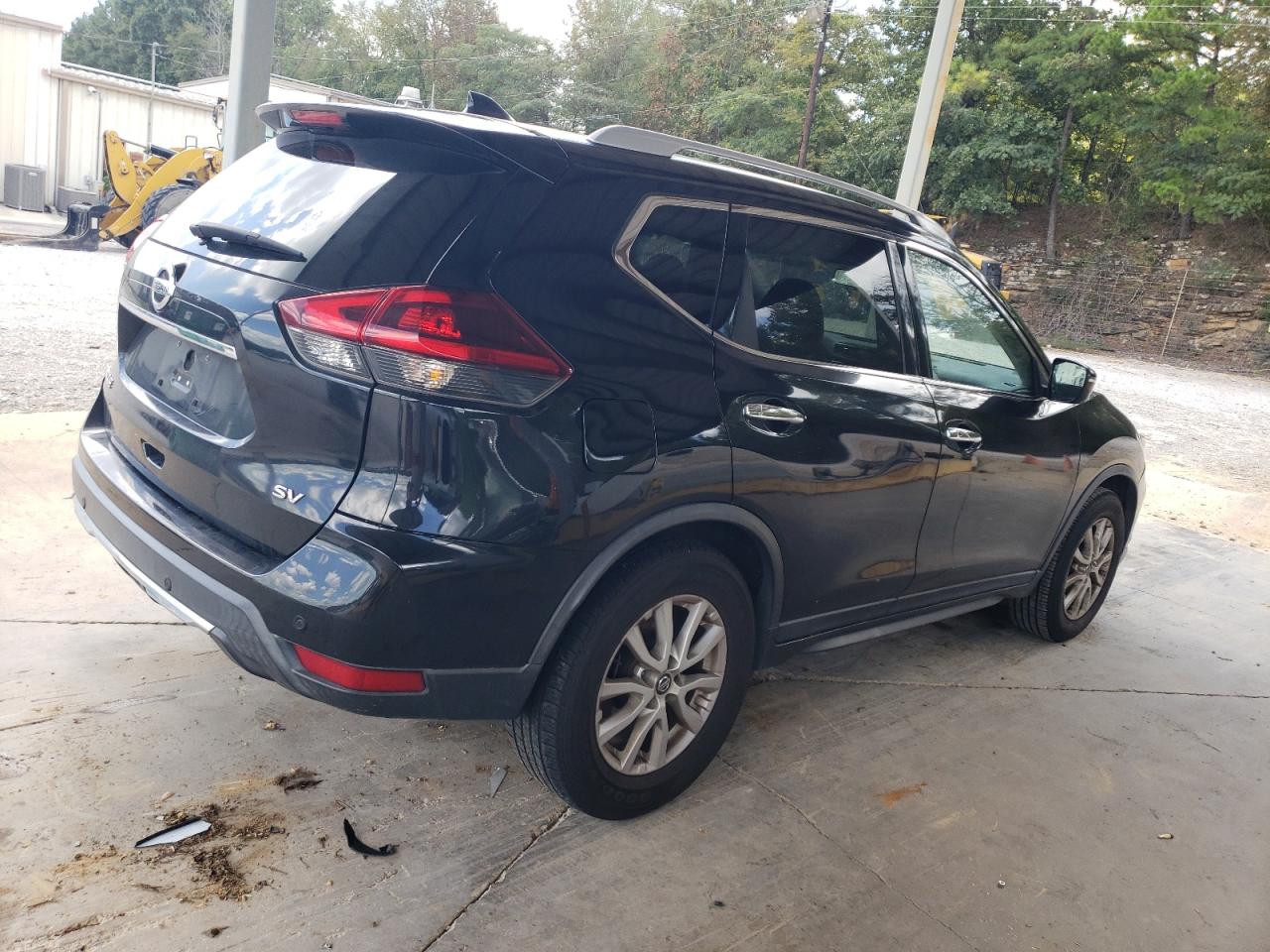 2019 Nissan Rogue VIN KNMAT2MT5KP507675 Copart auction photo, side / front end damage thumbnail 3