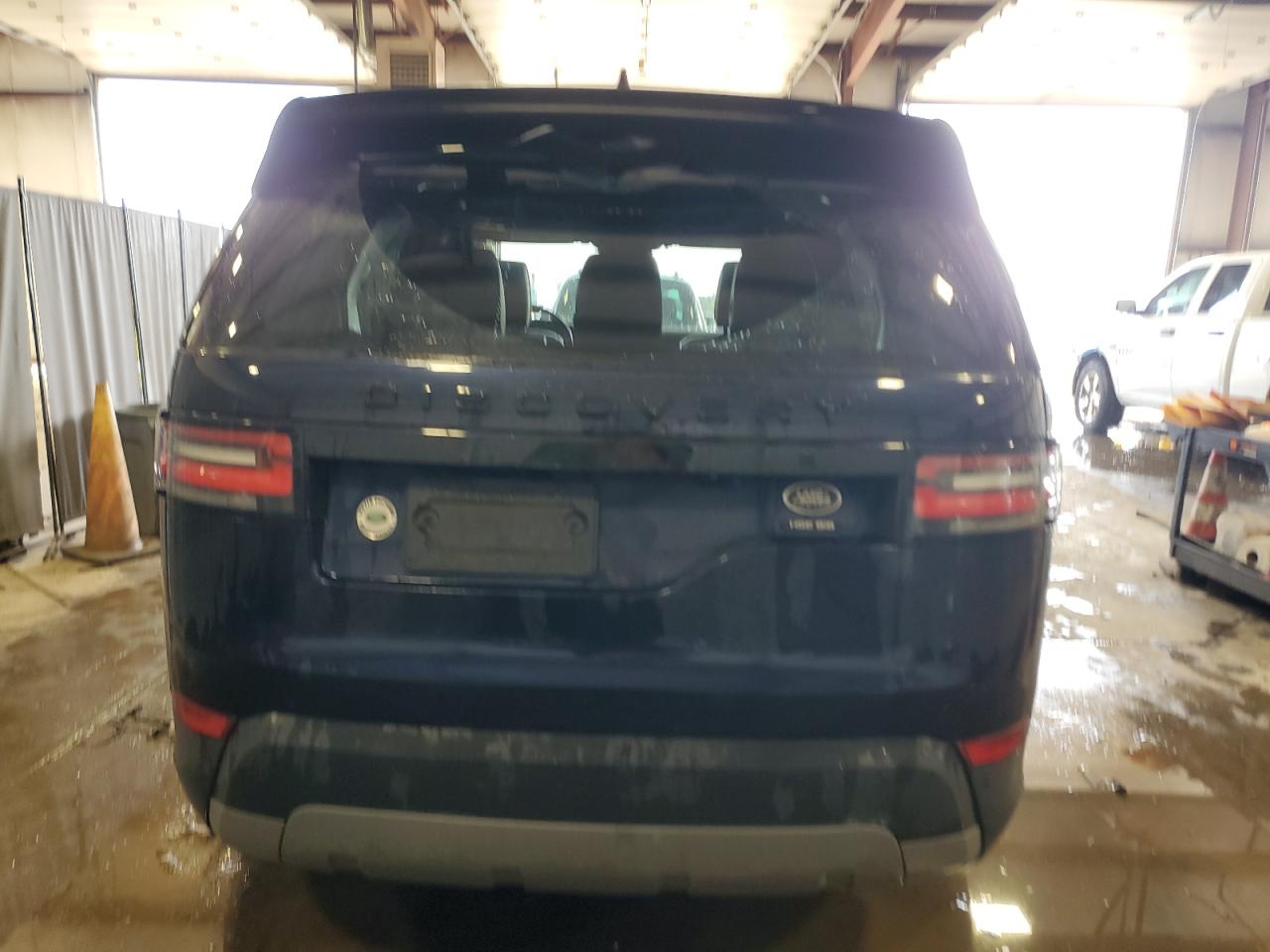 2019 Land Rover Discovery VIN SALRT2RV4K2408249 Copart auction photo, front end damage thumbnail 6