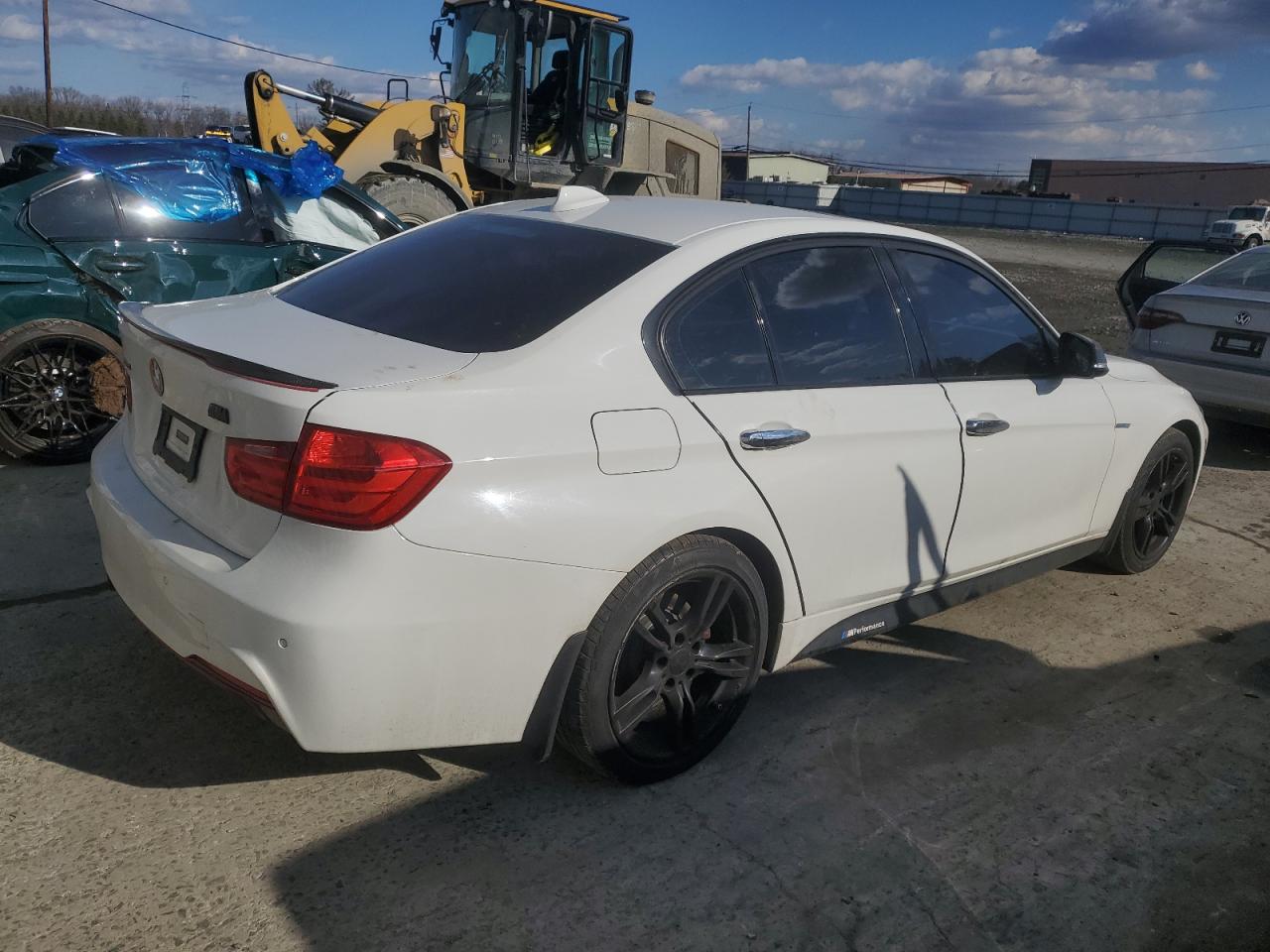 2013 BMW 3er VIN WBA3B5C54DF592272 Copart auction photo, front end / side damage thumbnail 3