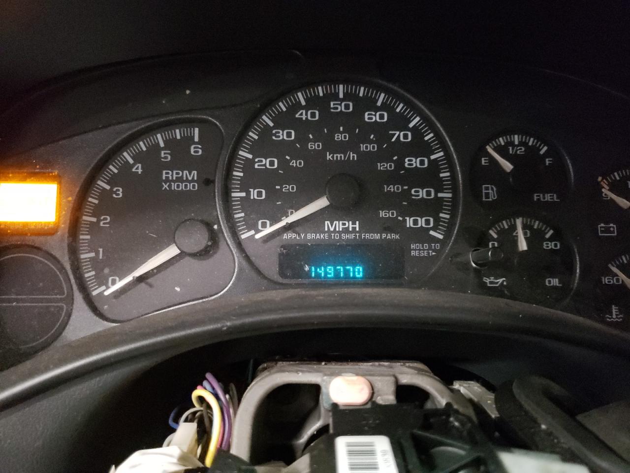 2002 Chevrolet Avalanche VIN 3GNEC13T52G283591 Copart auction photo, all over / vandalism damage thumbnail 9
