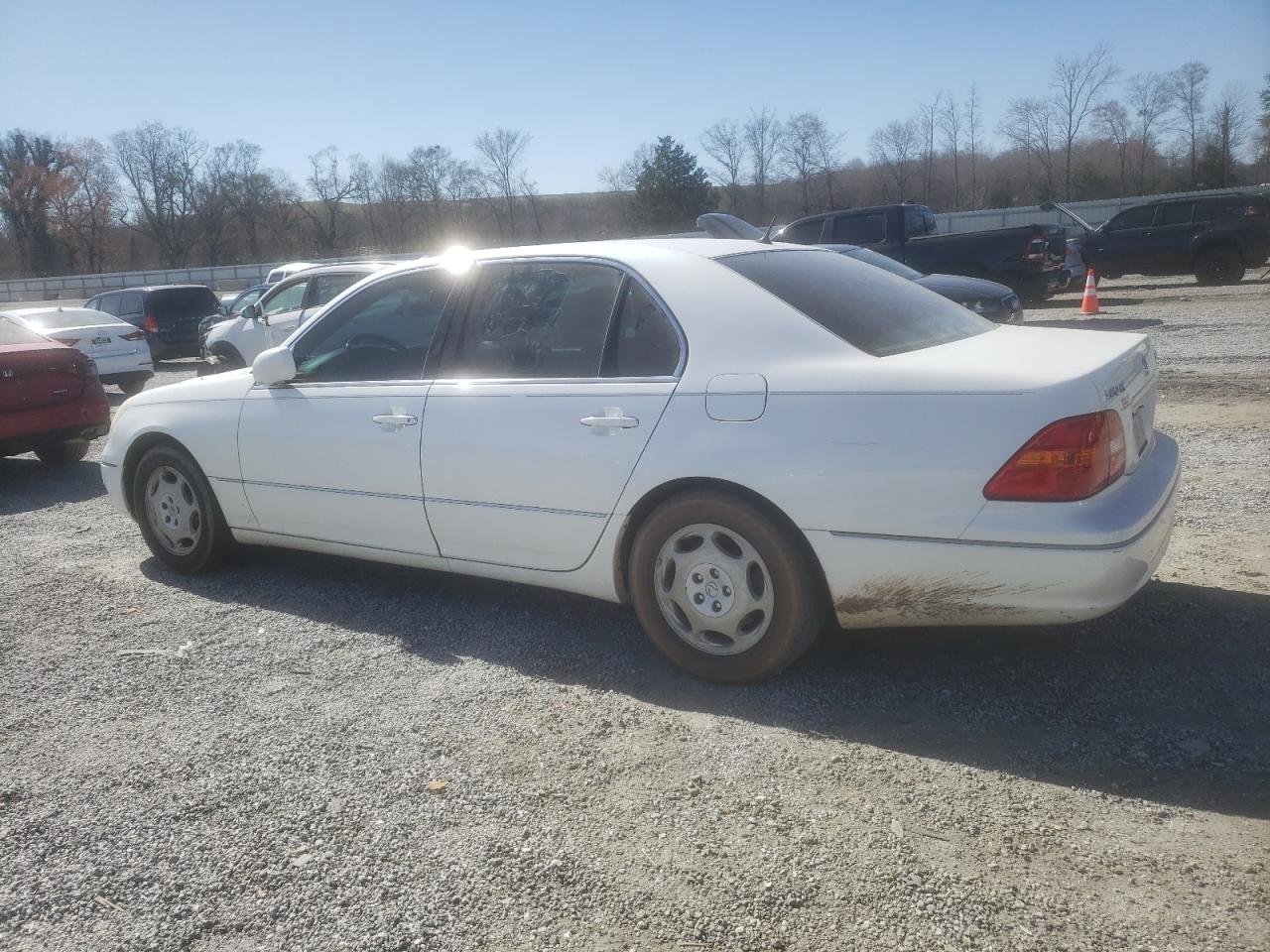 2001 Lexus LS VIN JTHBN30F210010321 Copart auction photo, front end / minor dent/scratches damage thumbnail 2