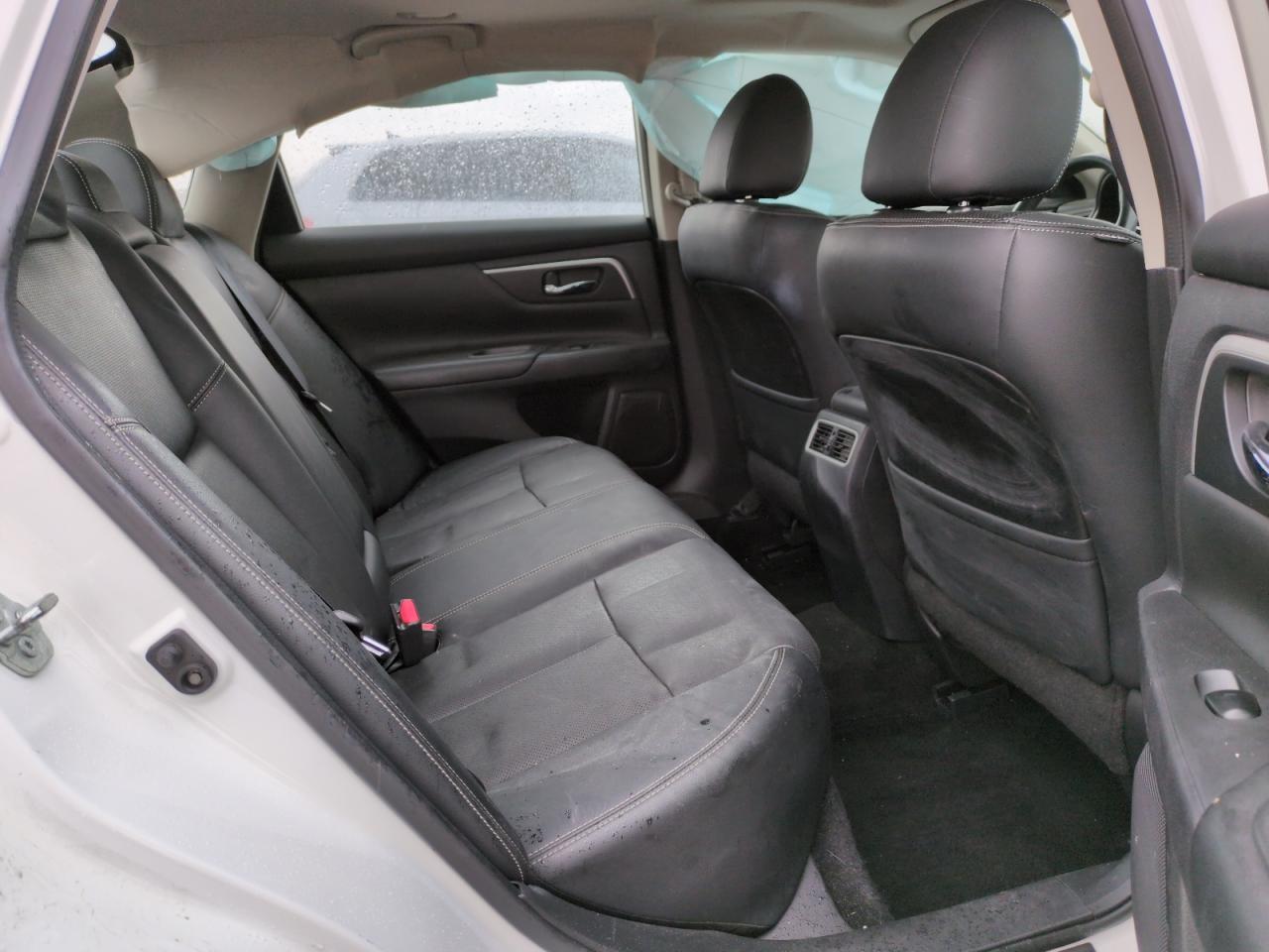 2018 Nissan Altima VIN 1N4AL3AP4JC153981 Copart auction photo, side / front end damage thumbnail 10