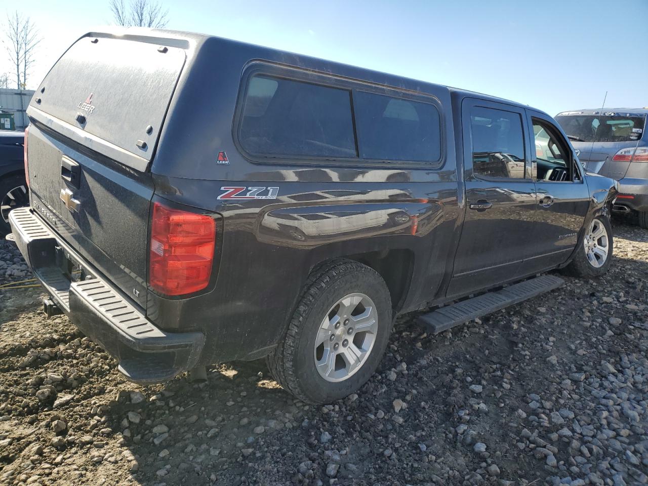 2016 Chevrolet Silverado VIN 3GCUKRECXGG300069 Copart auction photo, front end / side damage thumbnail 3