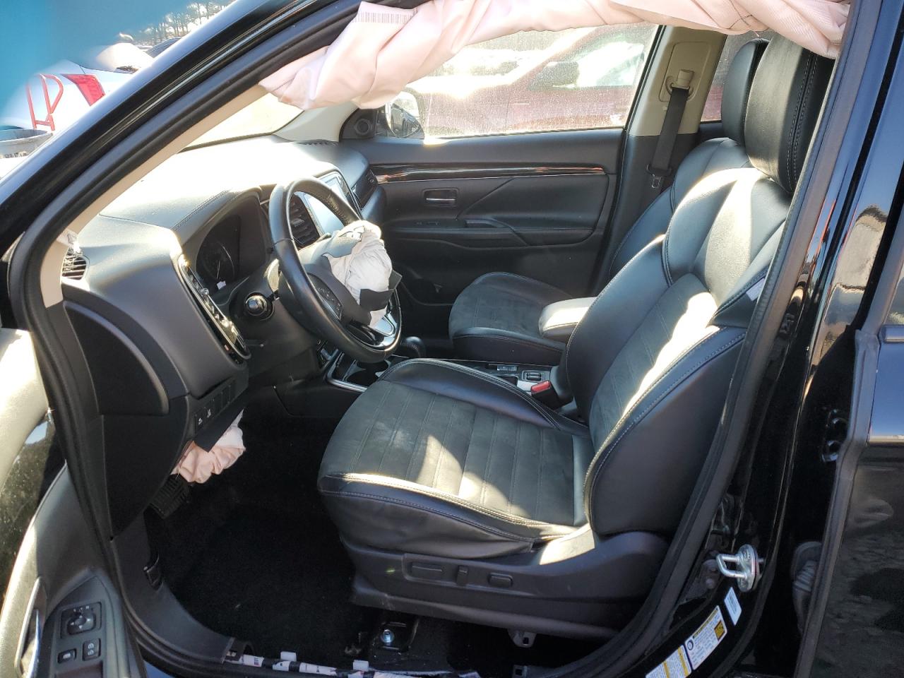 2020 Mitsubishi Outlander VIN JA4AD3A3XLZ022102 Copart auction photo, front end damage thumbnail 7