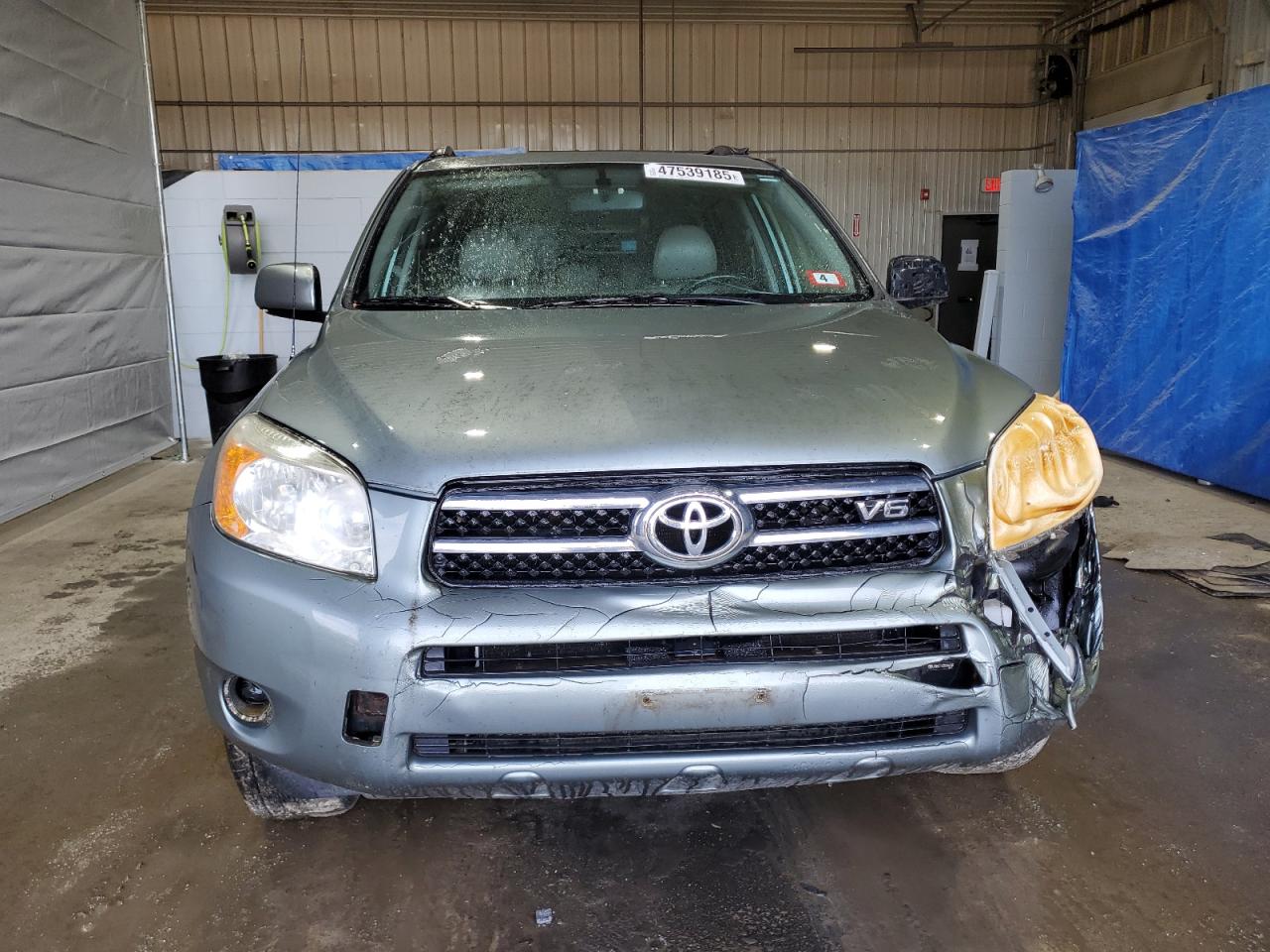 2008 Toyota RAV 4 VIN JTMBK31V385064708 Copart auction photo, burn / rear end damage thumbnail 5