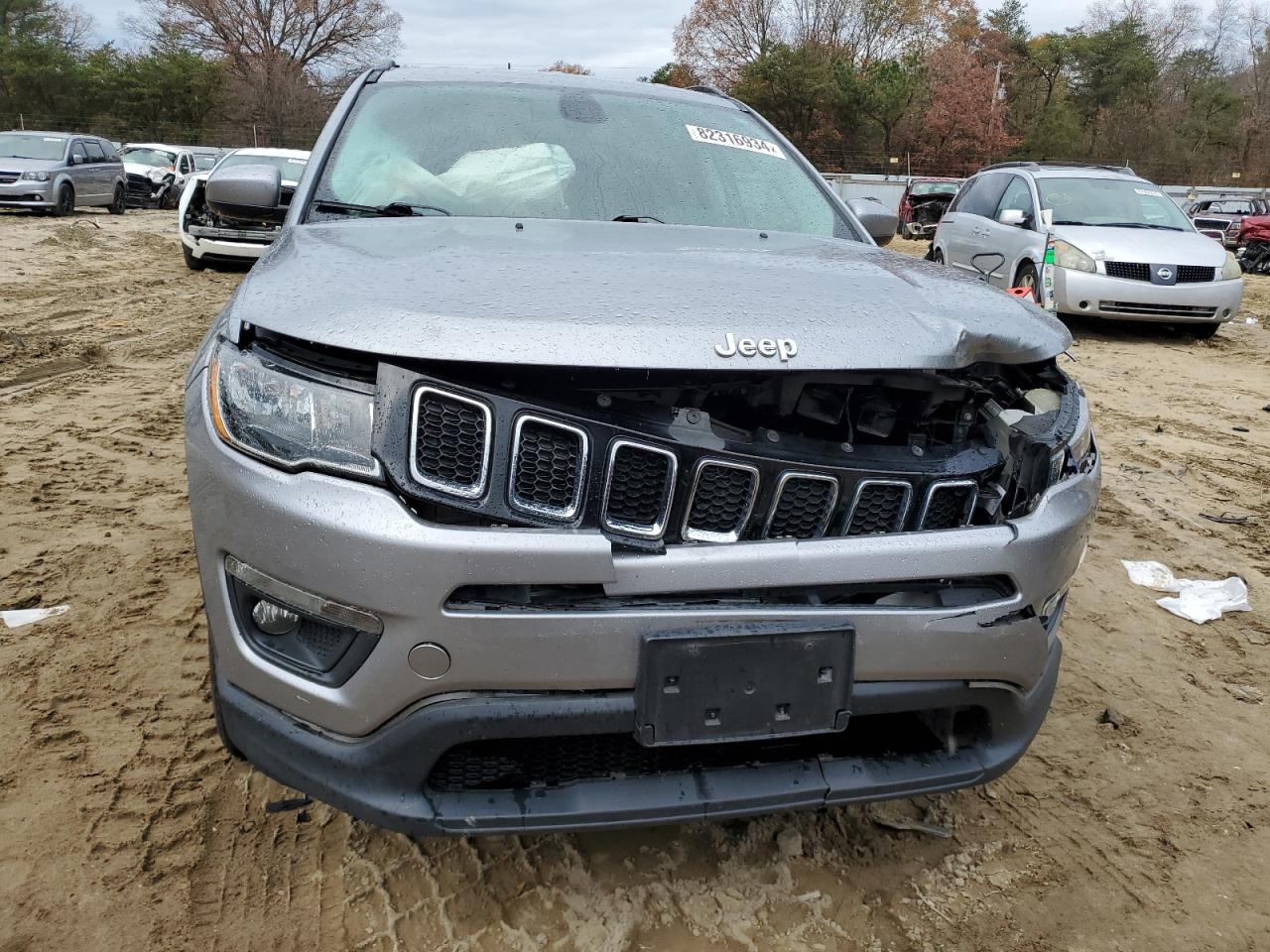 2018 Jeep Compass VIN 3C4NJCBB1JT466348 Copart auction photo, front end / minor dent/scratches damage thumbnail 5