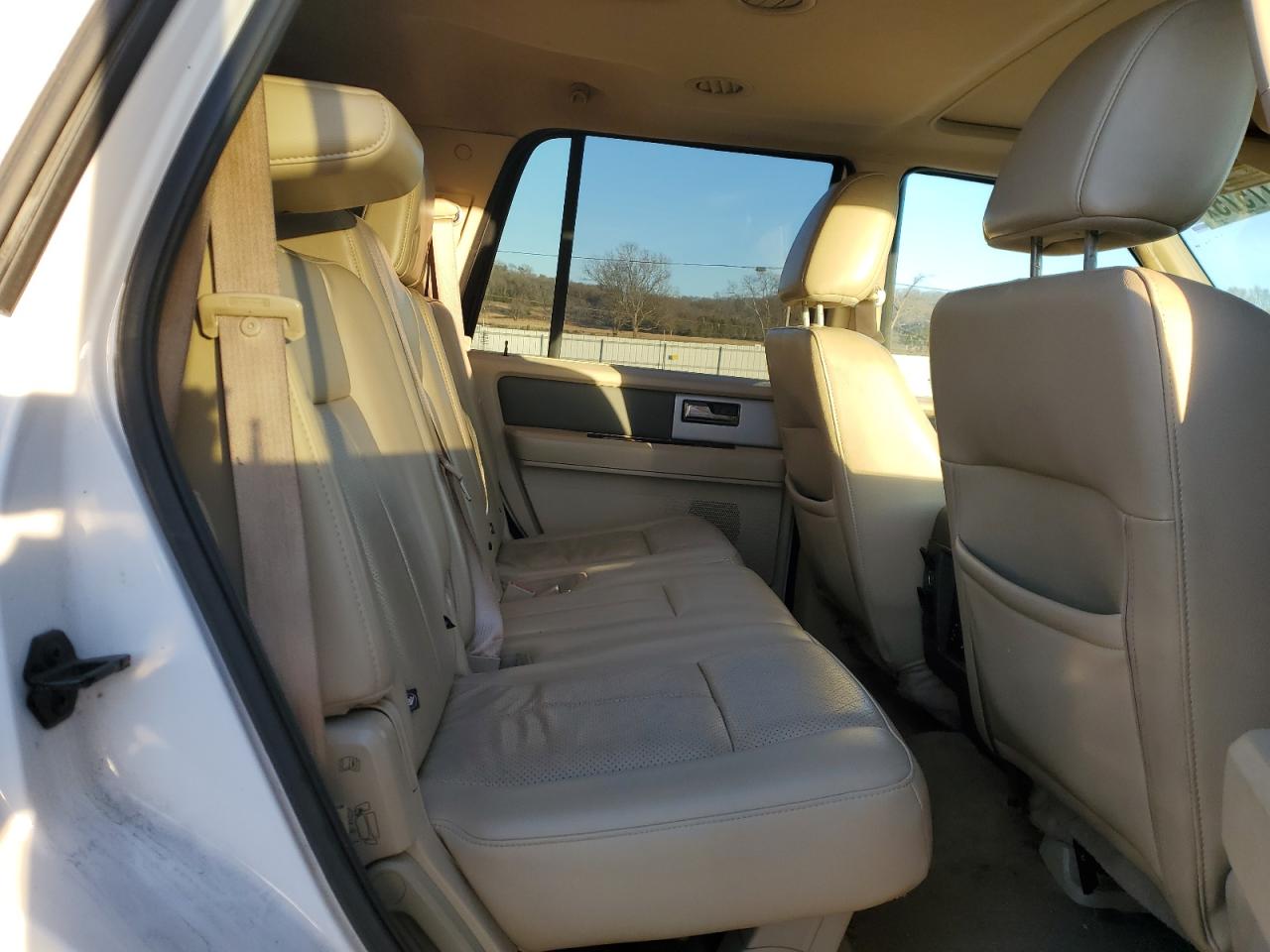 2013 Ford Expedition VIN 1FMJU1H52DEF58225 Copart auction photo, front end damage thumbnail 11