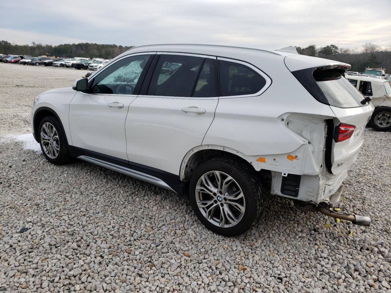 2019 BMW X1 VIN WBXHU7C54K3H44344 Copart auction photo, rear end / minor dent/scratches damage thumbnail 2