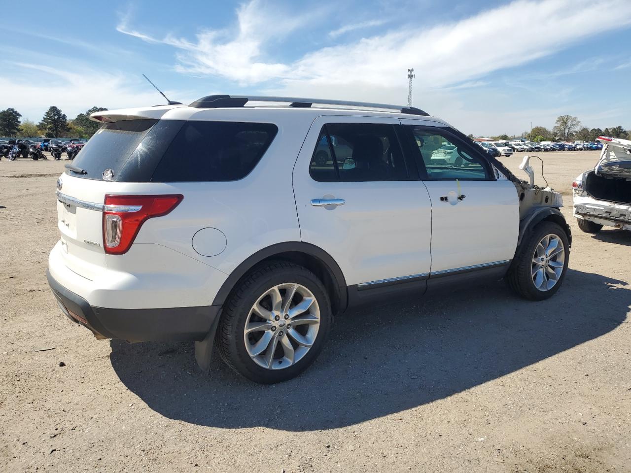 2013 Ford Explorer VIN 1FM5K7F86DGA54286 Copart auction photo, undercarriage / front end damage thumbnail 3