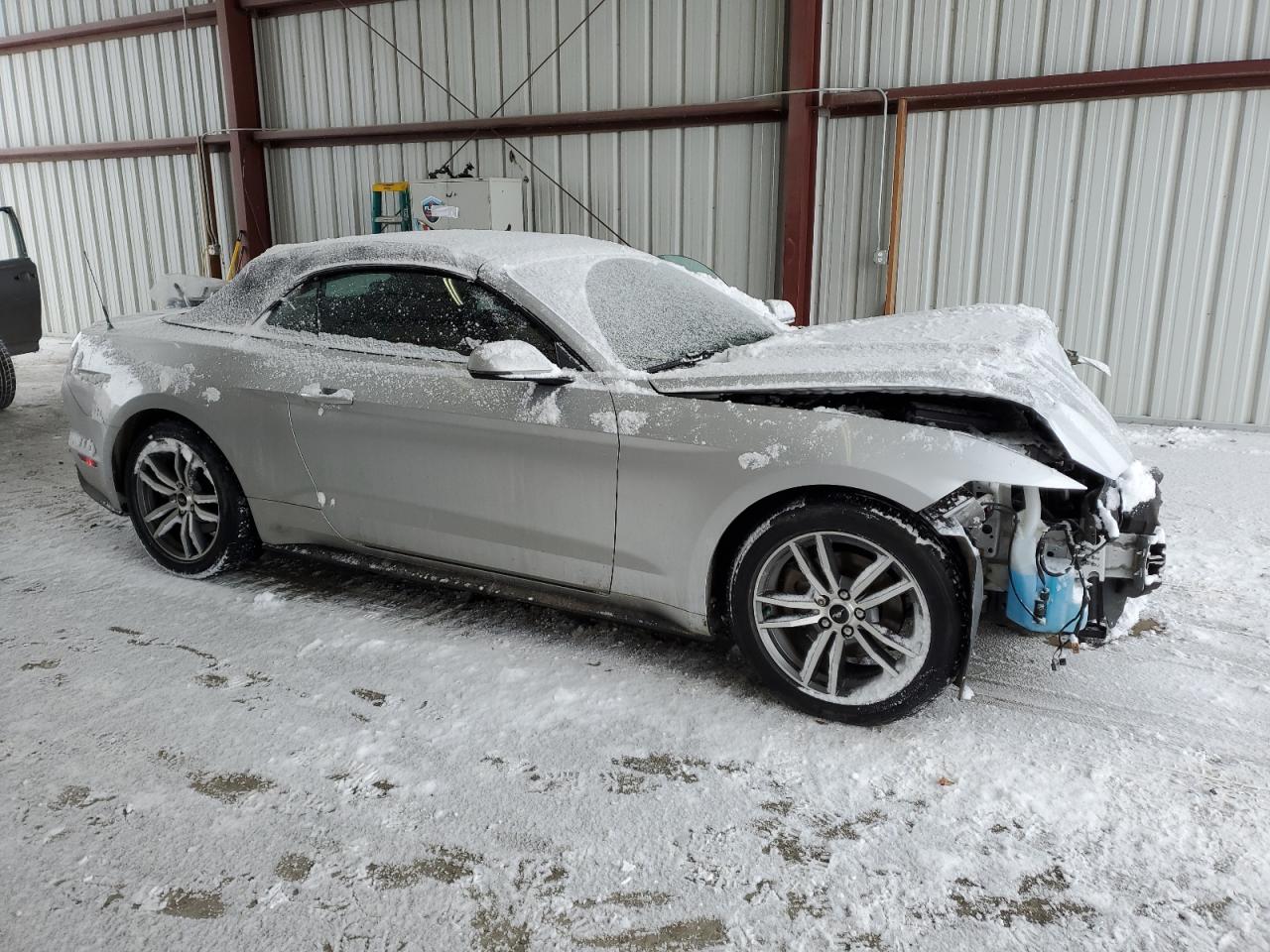 2015 Ford Mustang VIN 1FATP8UH3F5405214 Copart auction photo, front end / minor dent/scratches damage thumbnail 4
