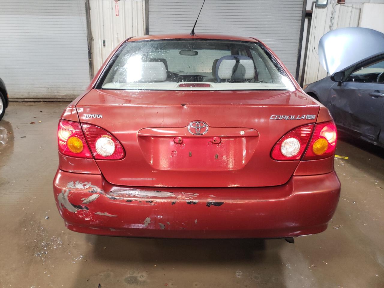 2004 Toyota Corolla VIN JTDBR38E442025476 Copart auction photo, front end damage thumbnail 6
