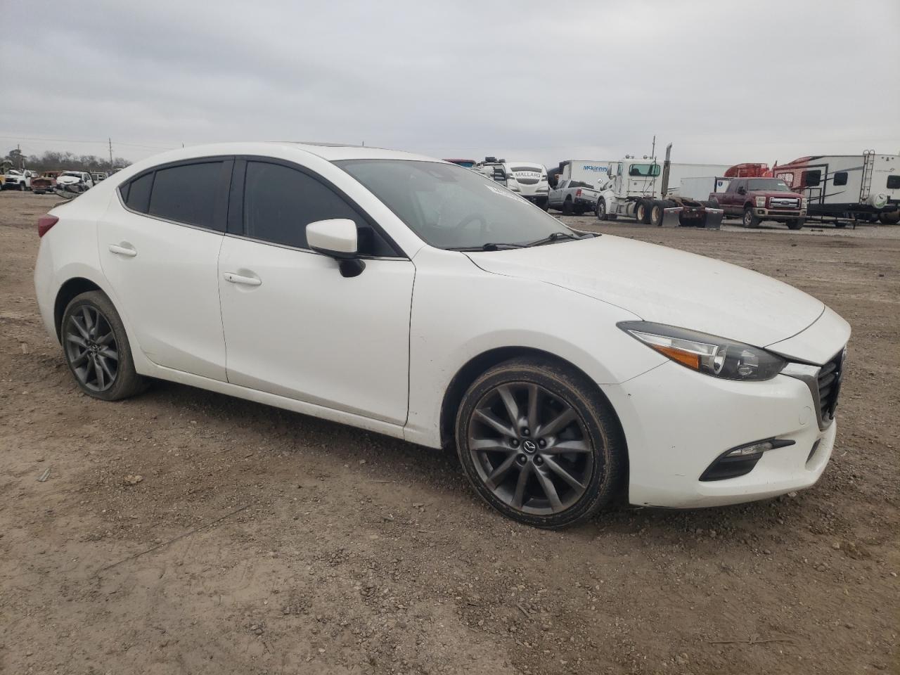2018 Mazda 3 VIN 3MZBN1V35JM257962 Copart auction photo, rear end / side damage thumbnail 4