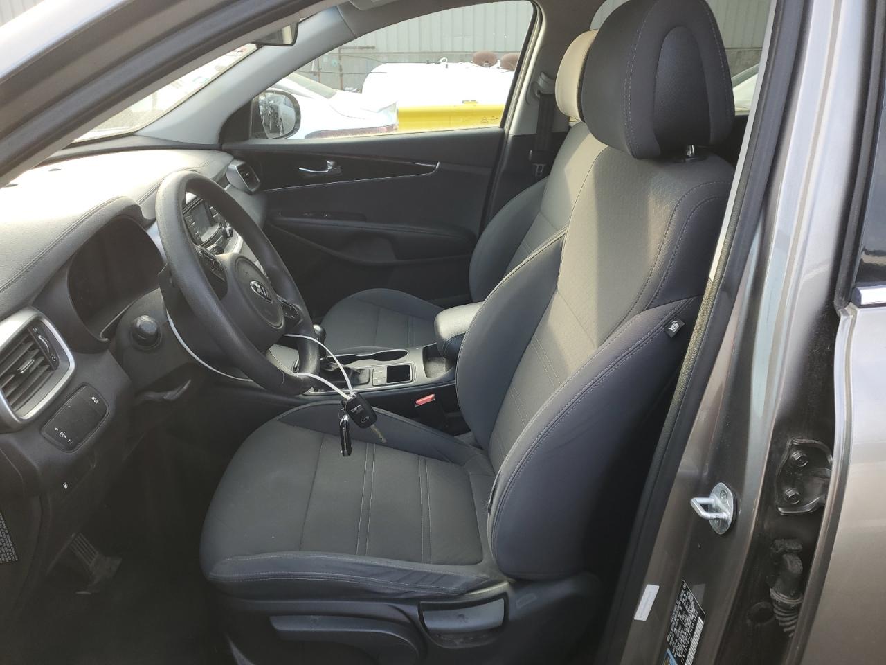 2016 KIA Sorento VIN 5XYPG4A55GG076636 Copart auction photo, mechanical / minor dent/scratches damage thumbnail 7