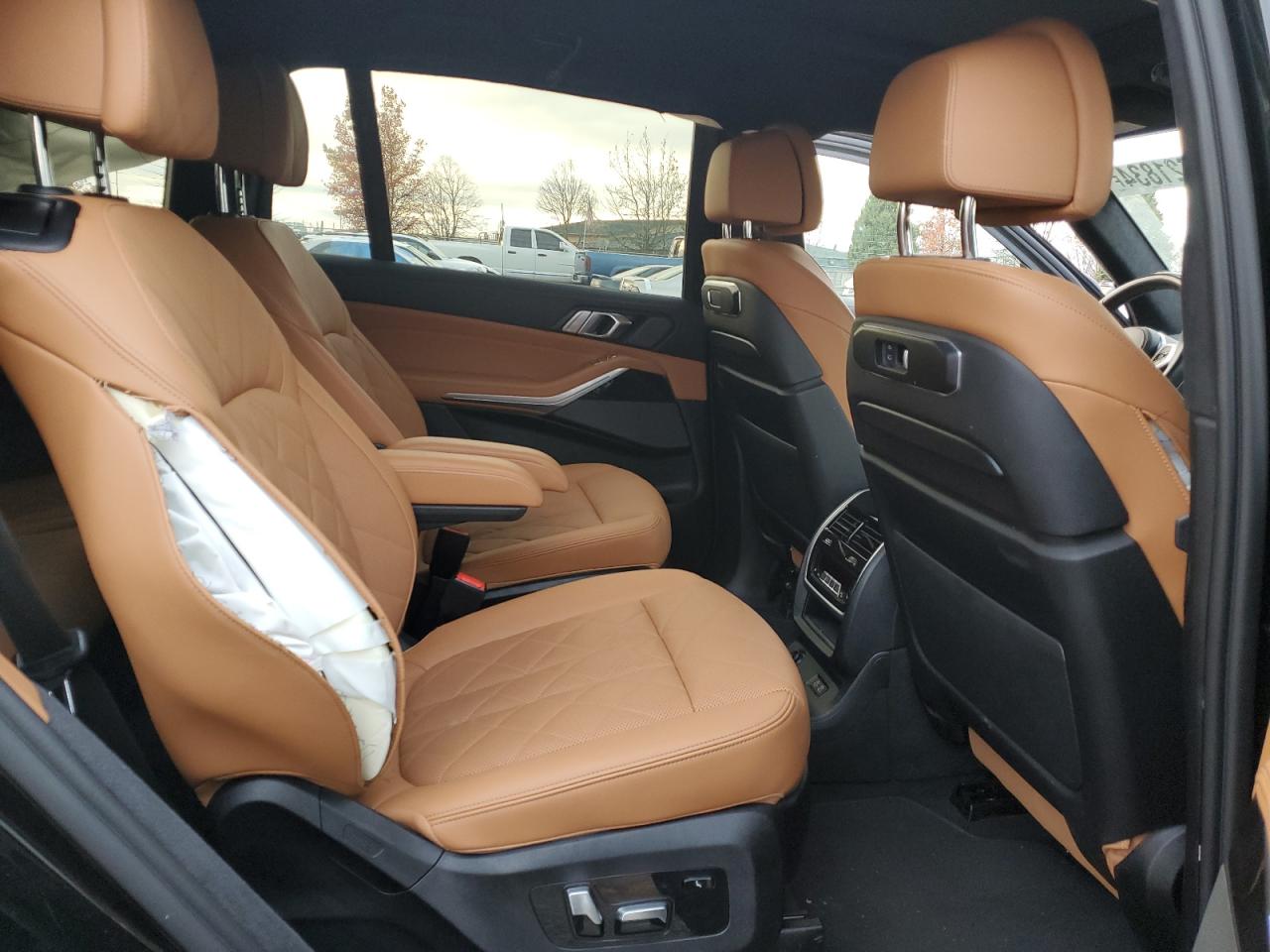 2023 BMW X7 VIN 5UX23EM06P9R86744 Copart auction photo, front end / side damage thumbnail 11