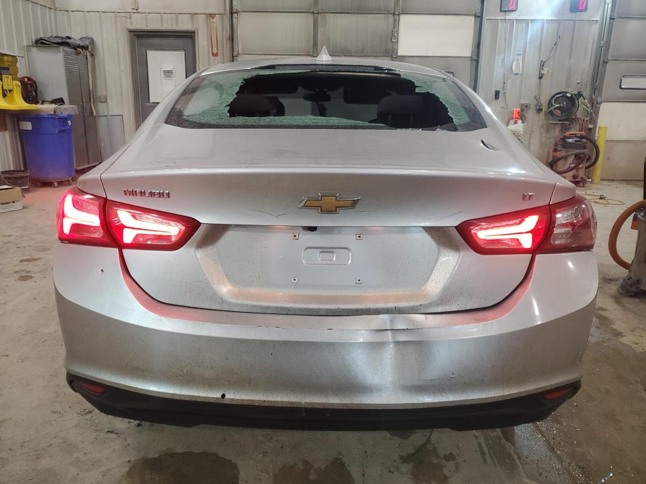 2022 Chevrolet Malibu VIN 1G1ZD5STXNF123687 Copart auction photo, vandalism damage thumbnail 6