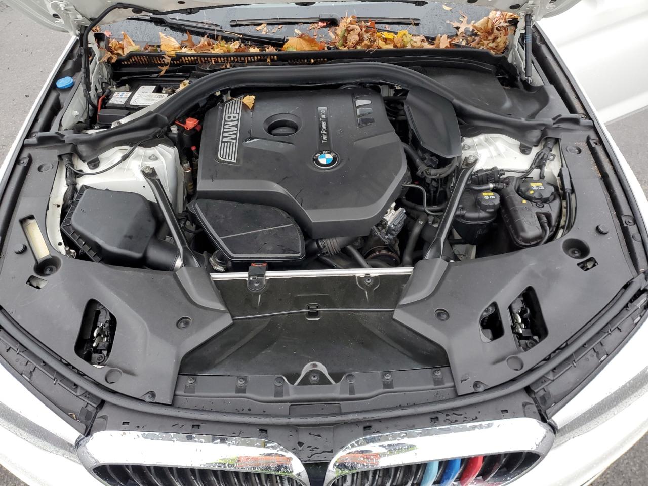2018 BMW 5er VIN WBAJA7C57JWA72068 Copart auction photo, undercarriage / front end damage thumbnail 13