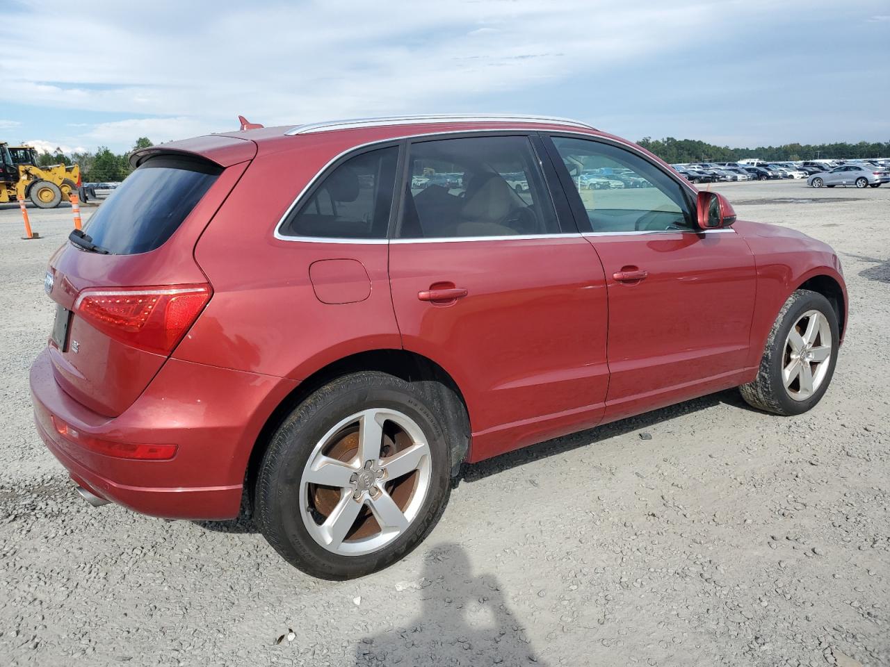 2010 Audi Q5 VIN WA1VKAFP2AA092633 Copart auction photo, water/flood damage thumbnail 3