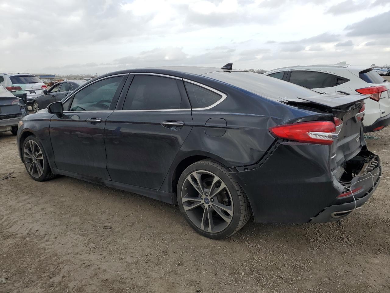 2020 Ford Fusion VIN 3FA6P0D97LR138224 Copart auction photo, rear end / minor dent/scratches damage thumbnail 2