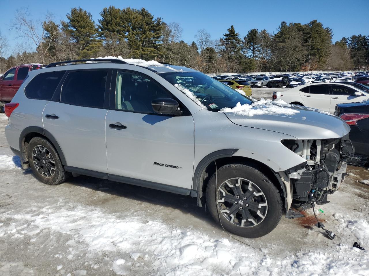2019 Nissan Pathfinder VIN 5N1DR2MM7KC653051 Copart auction photo, front end damage thumbnail 4