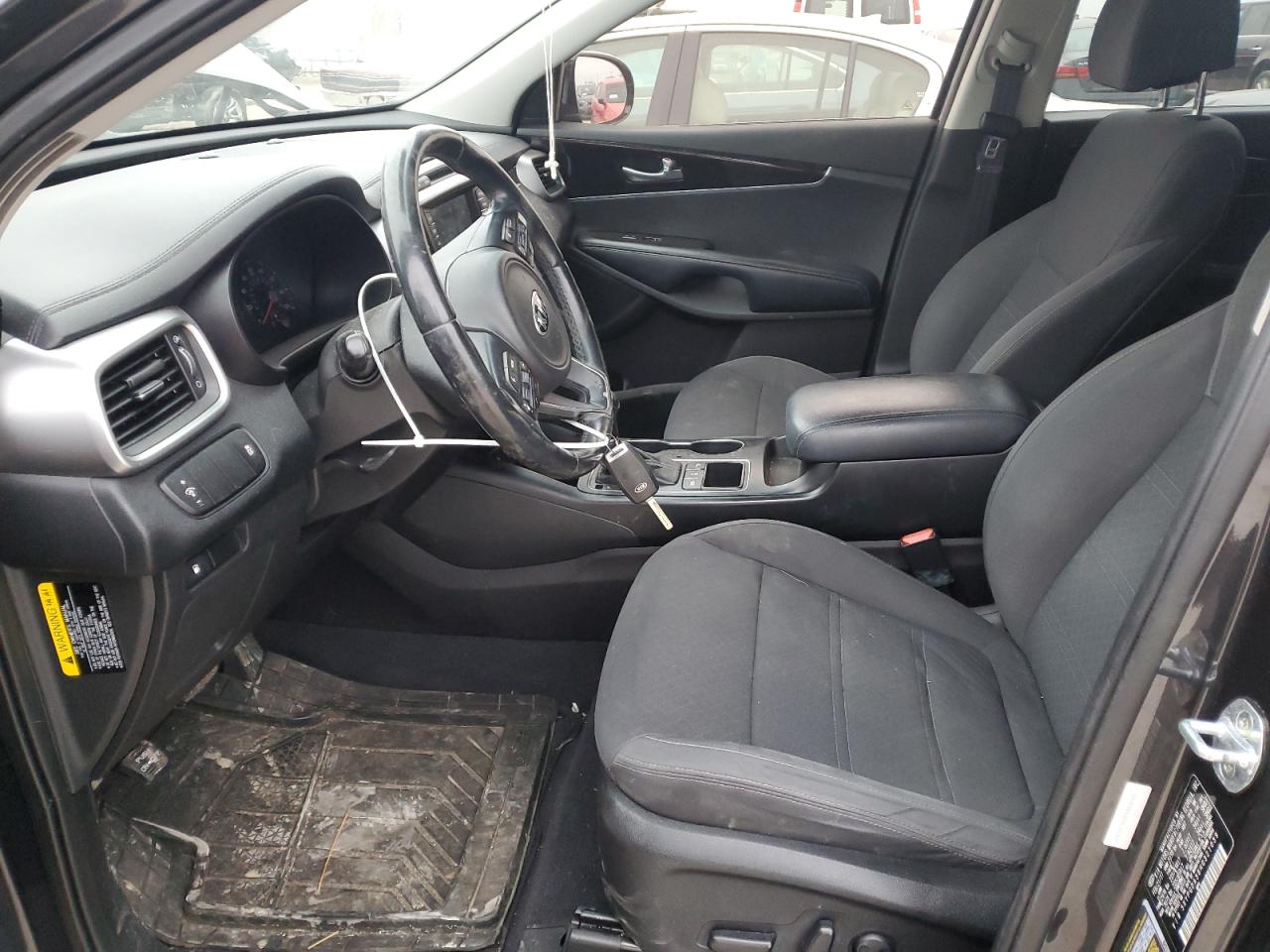 2017 KIA Sorento VIN 5XYPGDA38HG321039 Copart auction photo, front end / side damage thumbnail 7