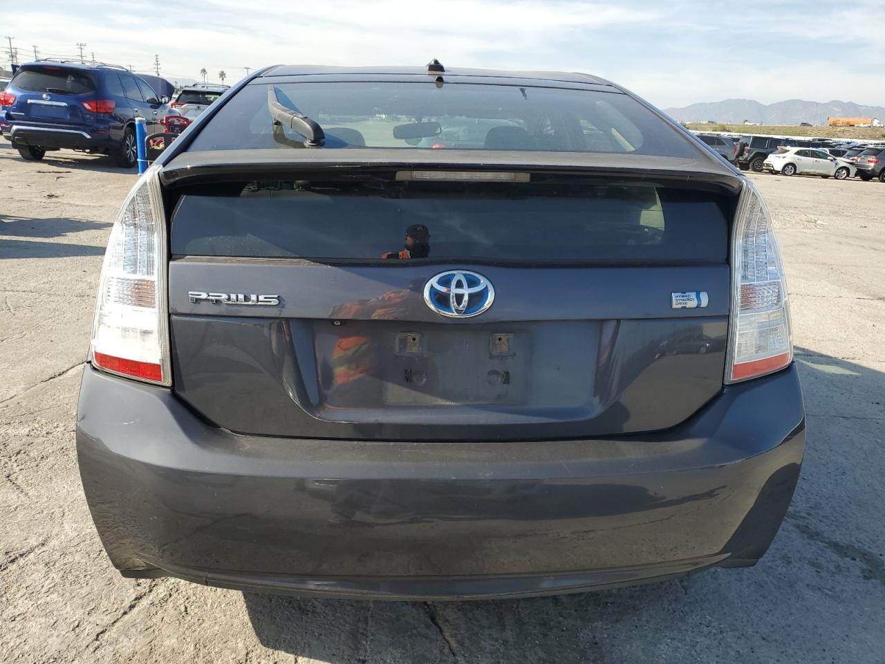 2011 Toyota Prius VIN JTDKN3DU4B5343215 Copart auction photo, front end damage thumbnail 6