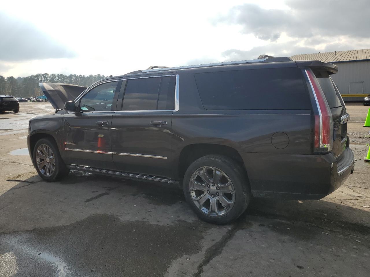 2016 GMC Yukon VIN 1GKS1HKJ0GR120966 Copart auction photo, front end / side damage thumbnail 2