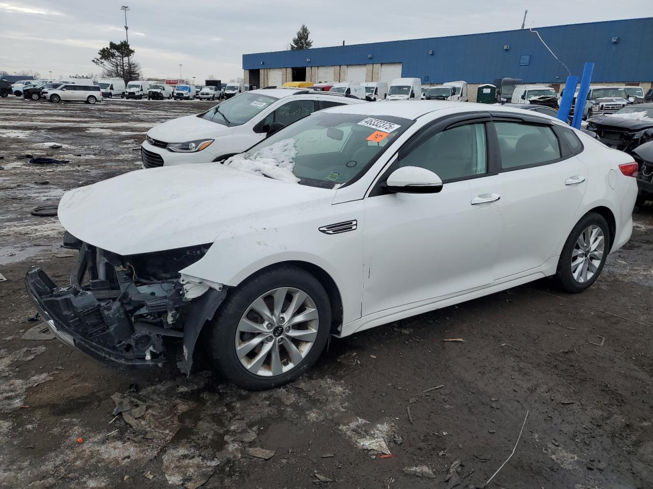 2018 KIA Optima VIN 5XXGT4L35JG273549