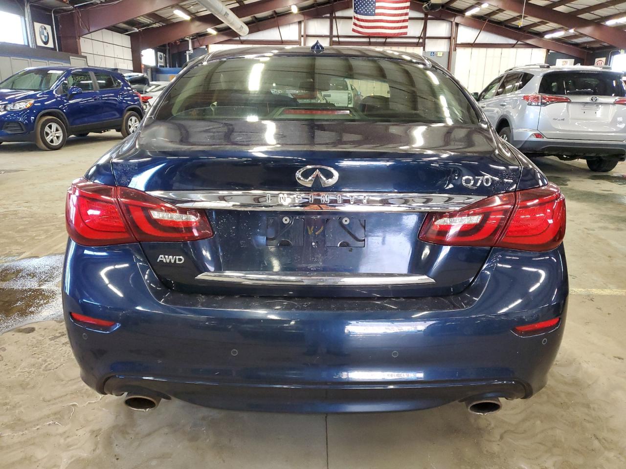 2016 Infiniti Q70 VIN JN1BY1AR1GM271403 Copart auction photo, side / minor dent/scratches damage thumbnail 6