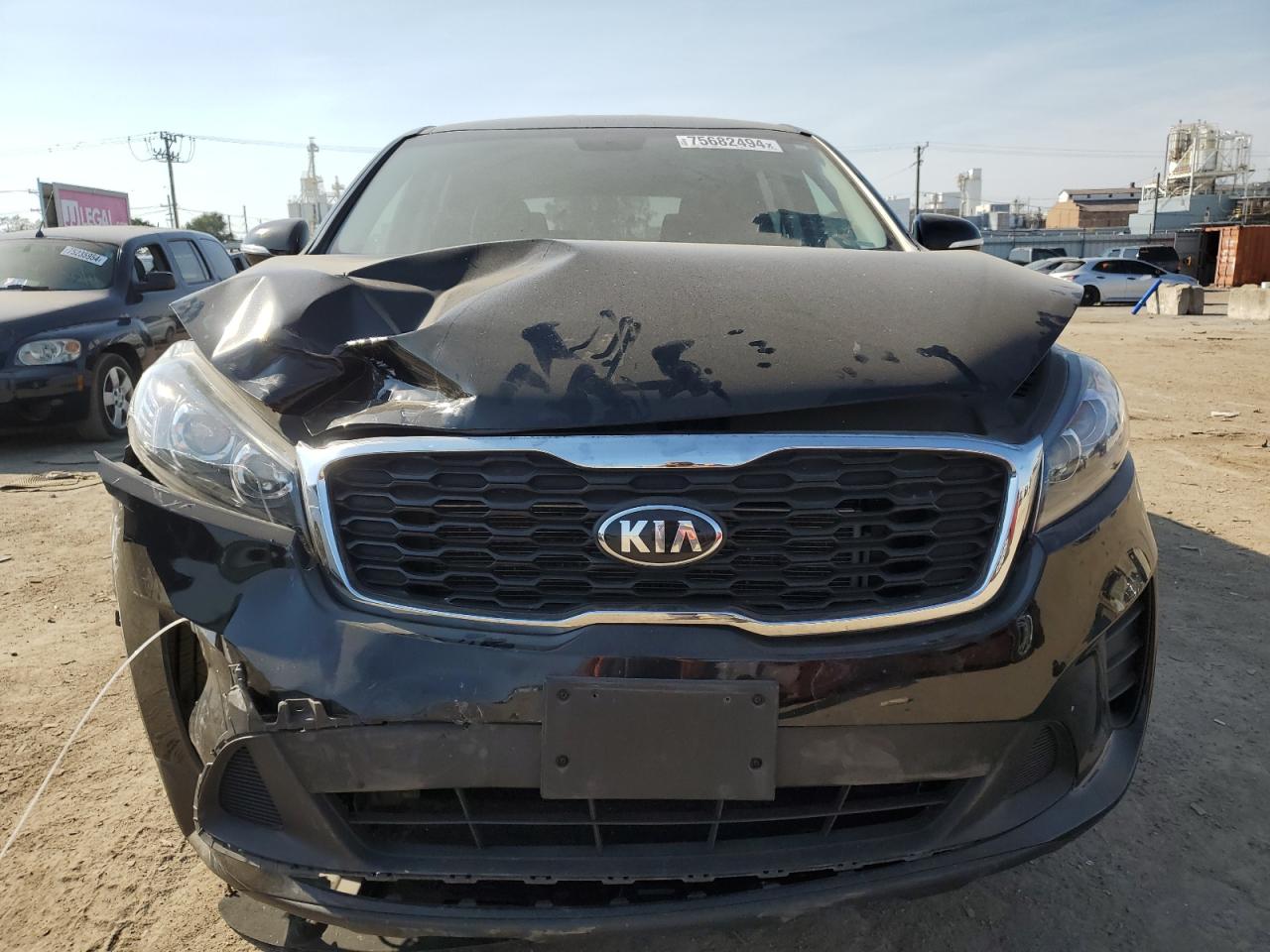 2019 KIA Sorento VIN 5XYPGDA36KG574125 Copart auction photo, front end / minor dent/scratches damage thumbnail 5