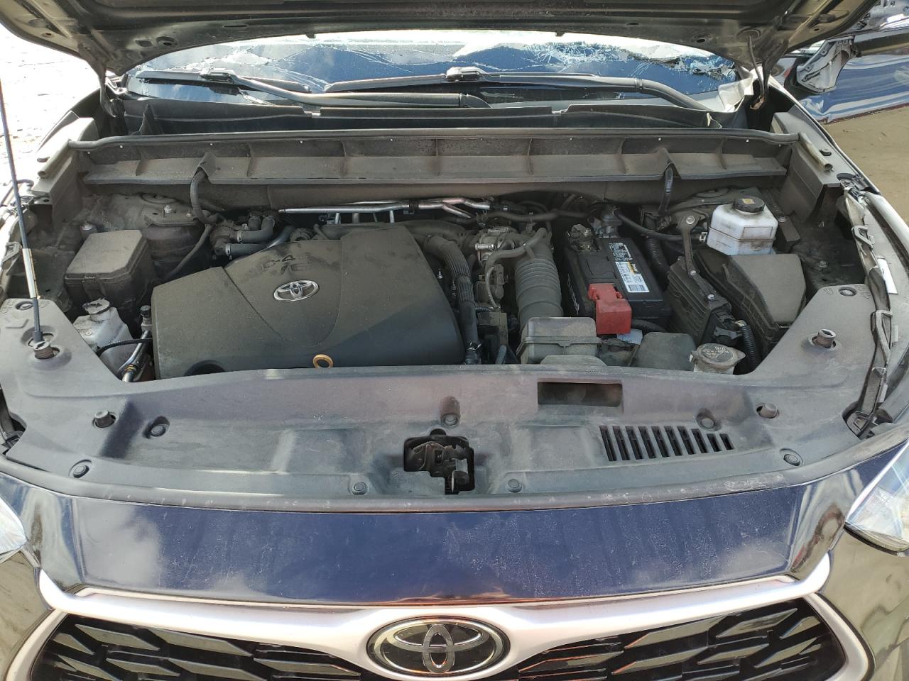 2020 Toyota Highlander VIN 5TDBZRBH7LS029745 Copart auction photo, rollover damage thumbnail 13
