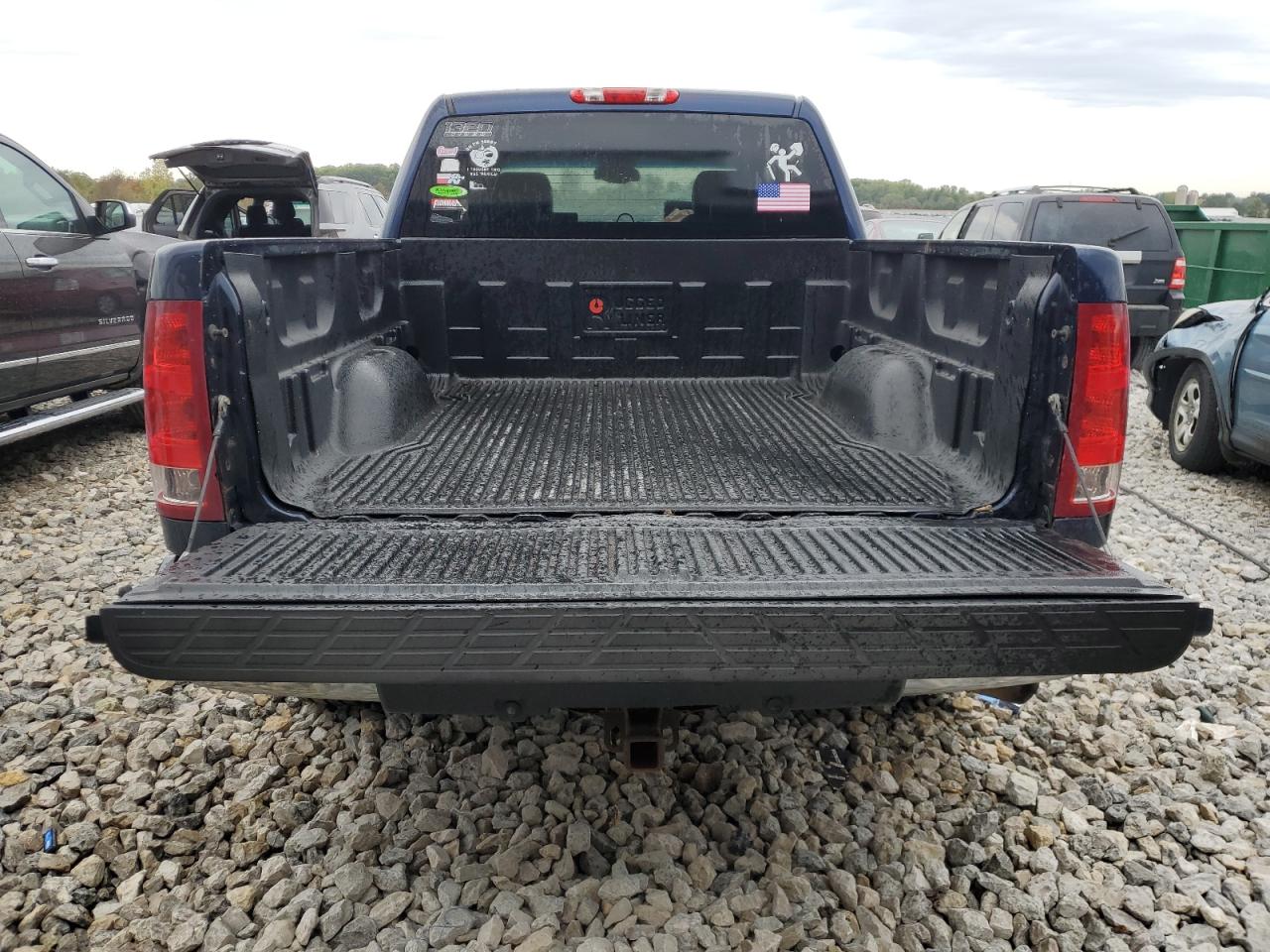 2009 GMC Sierra VIN 3GTEK23369G187643 Copart auction photo, front end damage thumbnail 6