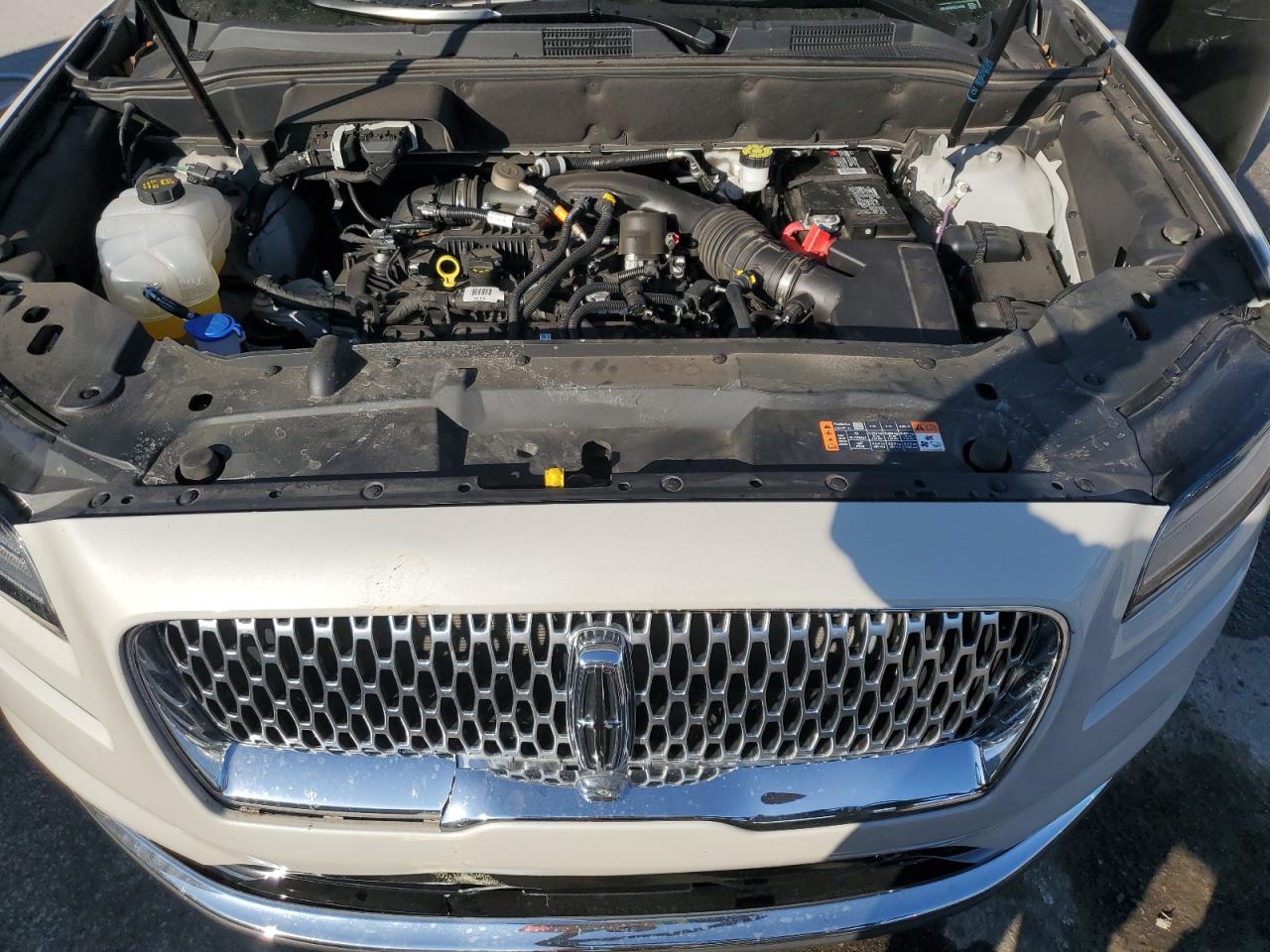 2022 Lincoln Nautilus VIN 2LMPJ6K90NBL04980 Copart auction photo, front end damage thumbnail 12