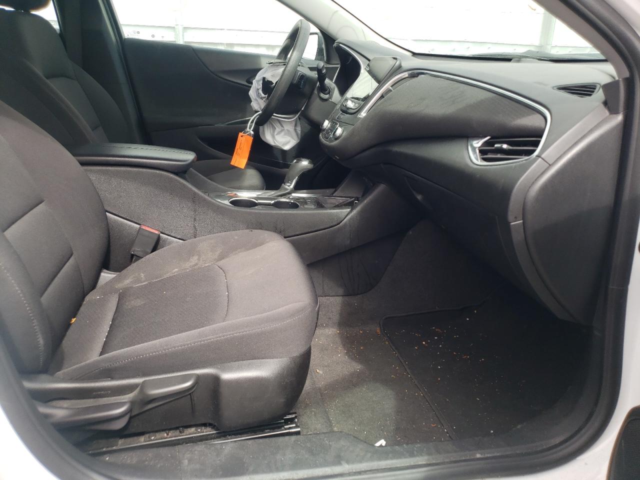 2020 Chevrolet Malibu VIN 1G1ZD5ST7LF003259 Copart auction photo, front end / minor dent/scratches damage thumbnail 5