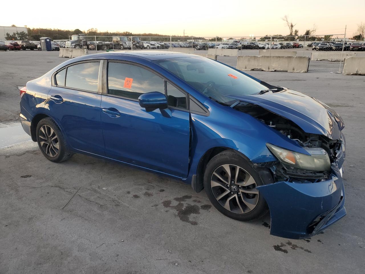2014 Honda Civic VIN 19XFB2F80EE084428 Copart auction photo, front end / minor dent/scratches damage thumbnail 4