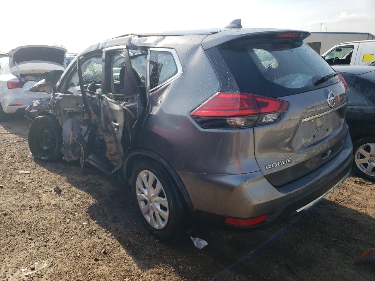 2017 Nissan Rogue VIN JN8AT2MV1HW278240 Copart auction photo, front end / side damage thumbnail 2