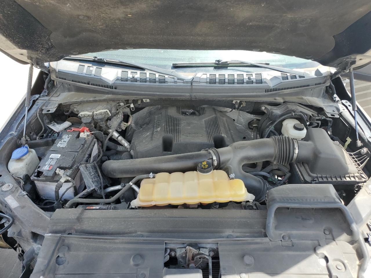 2018 Ford F-150 VIN 1FTEW1EG1JFB83939 Copart auction photo, front end / side damage thumbnail 11
