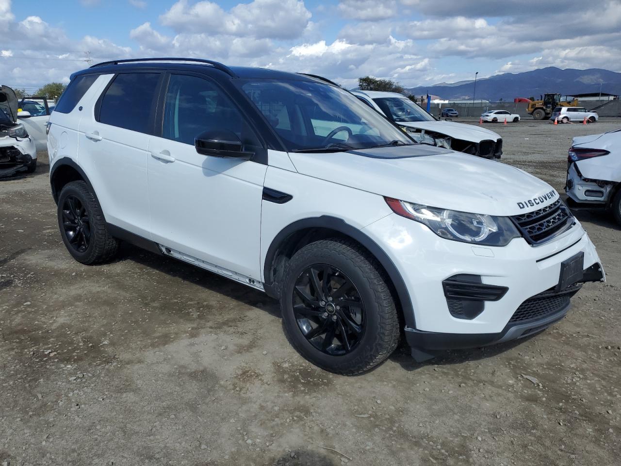 2017 Land Rover Discovery VIN SALCP2BG1HH702266 Copart auction photo, front end damage thumbnail 4