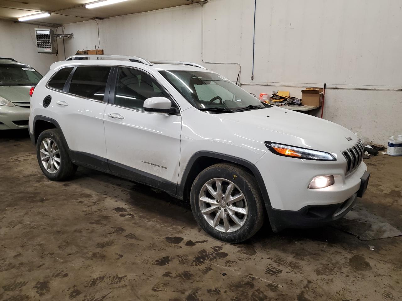 2016 Jeep Grand Cherokee VIN 1C4PJMDB8GW175084 Copart auction photo, front end damage thumbnail 4