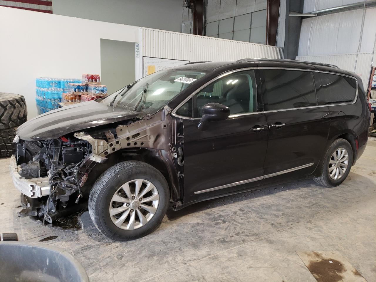 2019 Chrysler Pacifica VIN 2C4RC1BGXKR561569