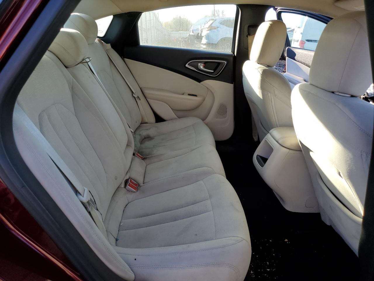 2015 Chrysler 200 VIN 1C3CCCAB2FN562455 Copart auction photo, front end / side damage thumbnail 11