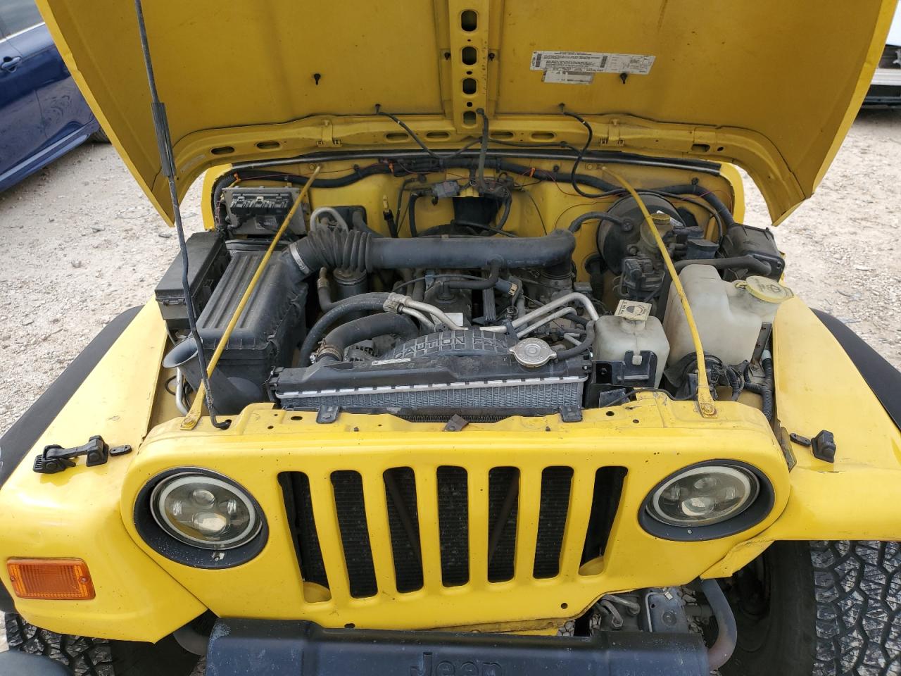 2001 Jeep Wrangler VIN 1J4FA49SX1P333053 Copart auction photo, front end damage thumbnail 12
