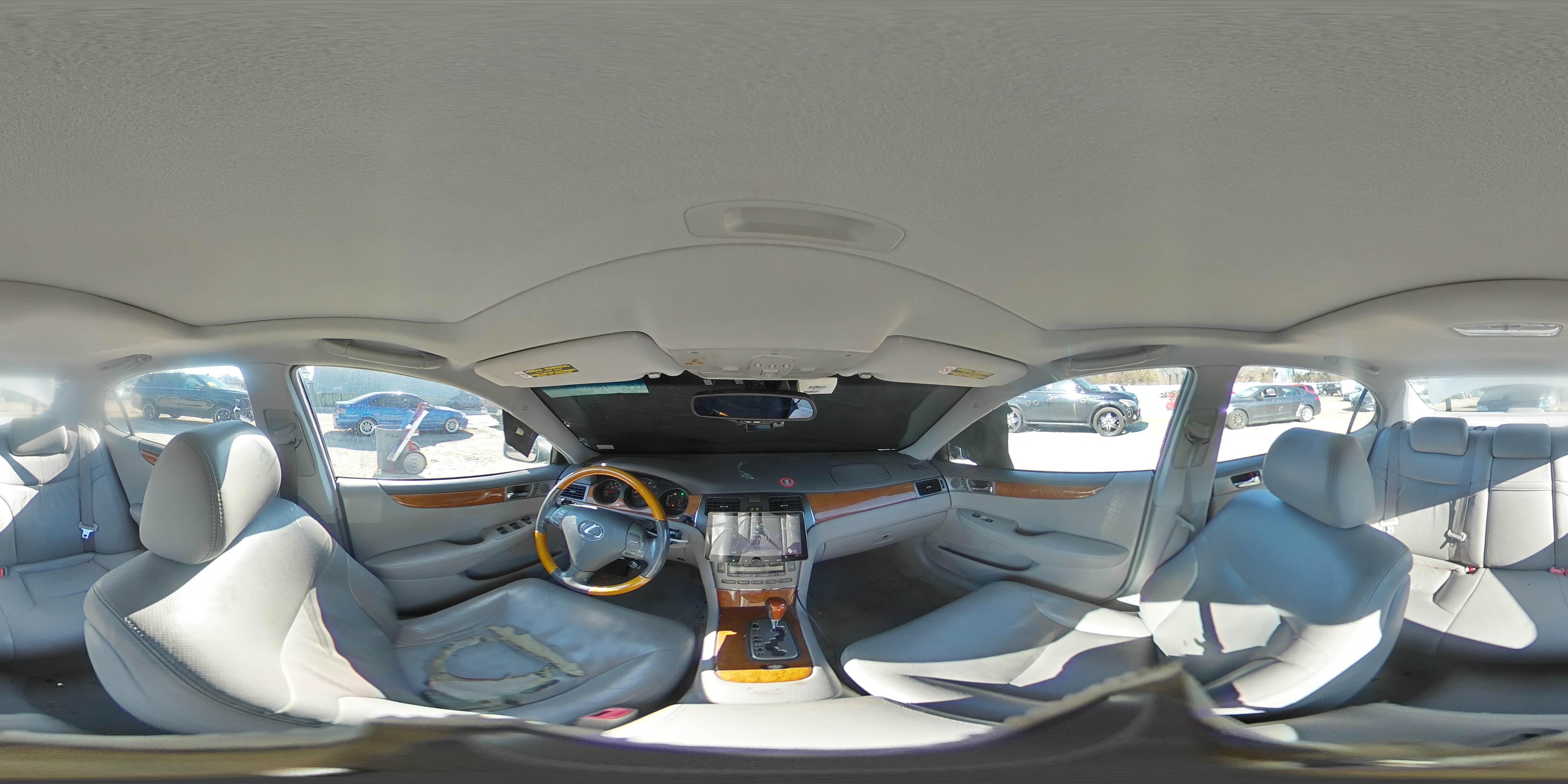 2005 Lexus ES VIN JTHBA30G055115839 Copart auction photo, rear end / minor dent/scratches damage thumbnail 12