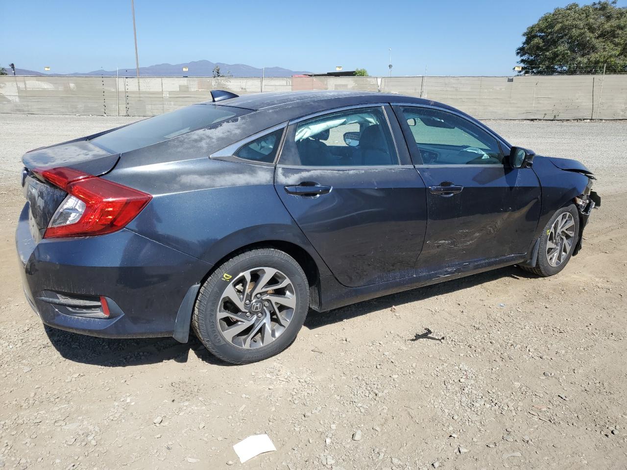 2017 Honda Civic VIN 2HGFC2F87HH534485 Copart auction photo, front end damage thumbnail 3