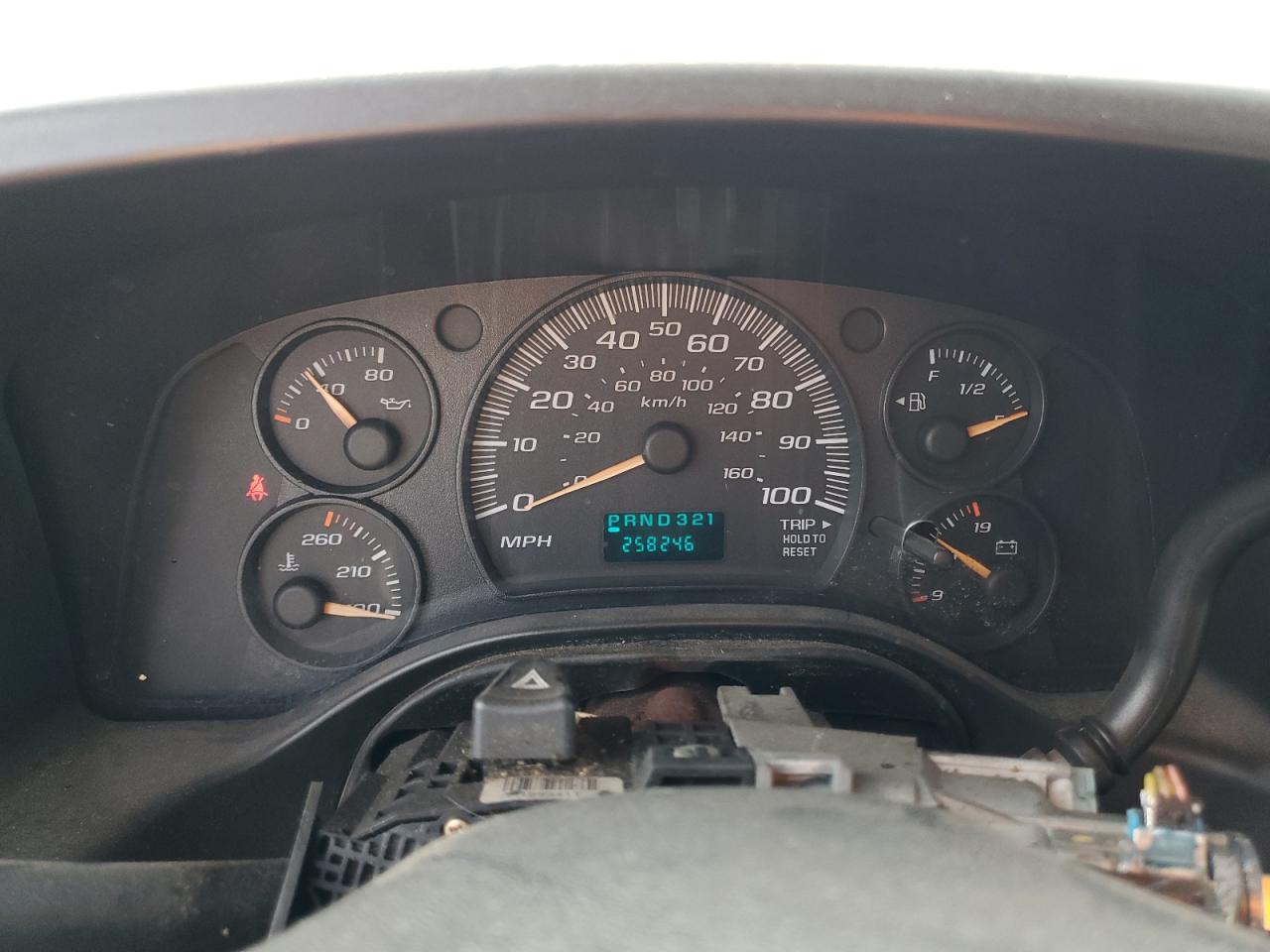 2006 Chevrolet Express VIN 1GCGG25V561202989 Copart auction photo, vandalism / stripped damage thumbnail 9