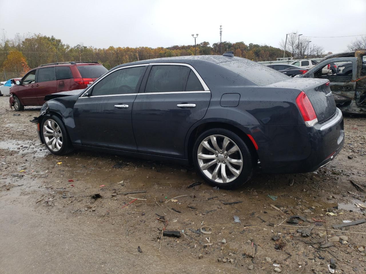 2017 Chrysler 300 VIN 2C3CCAEG8HH570176 Copart auction photo, front end damage thumbnail 2