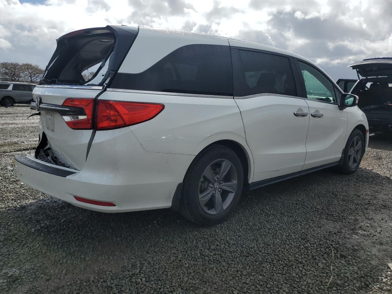 2021 Honda Odyssey VIN 5FNRL6H51MB039110 Copart auction photo, rear end damage thumbnail 3